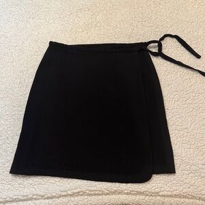 Vintage (1994) GAP Black Mini Wrap Skirt
